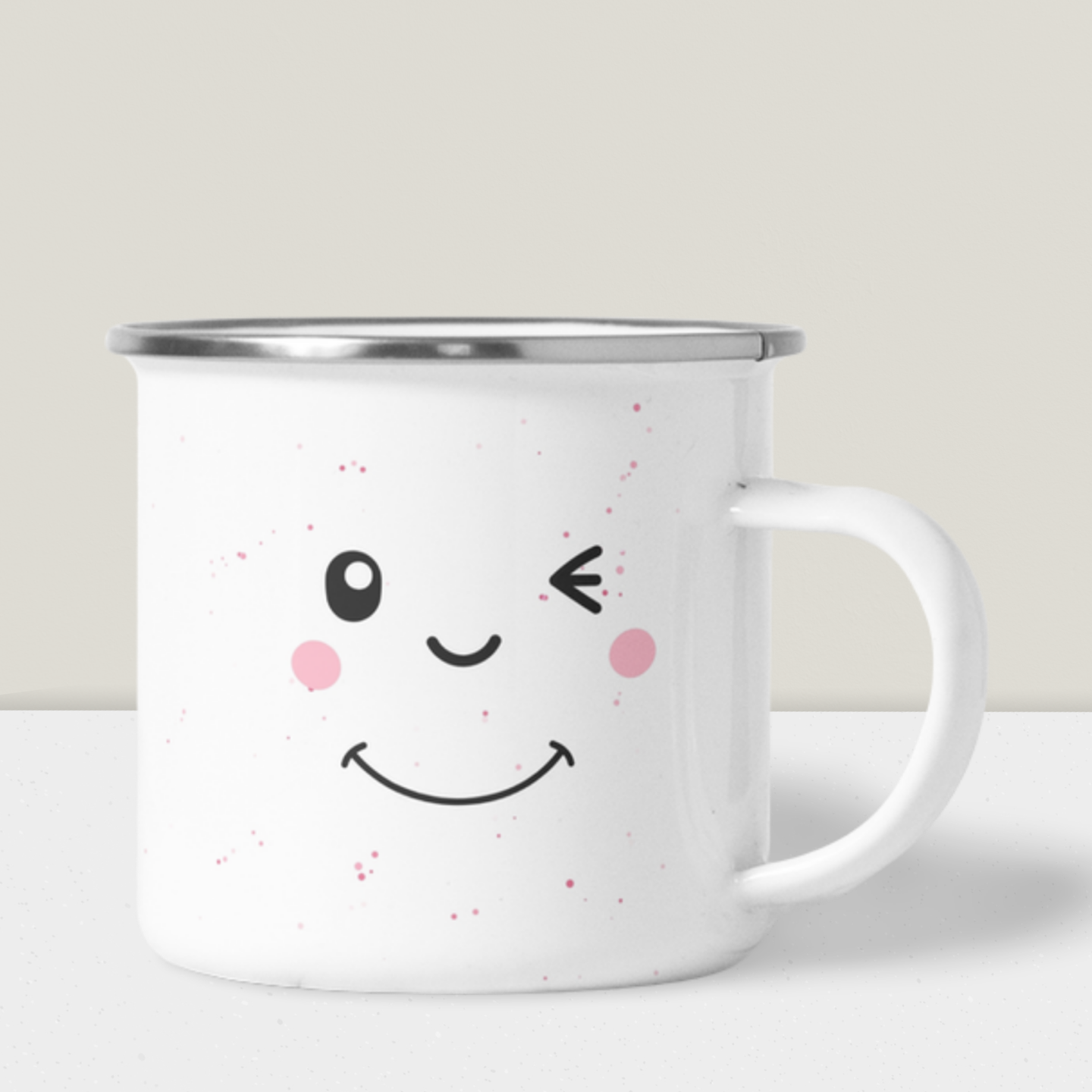 Caneca de Esmalte Sorriso
