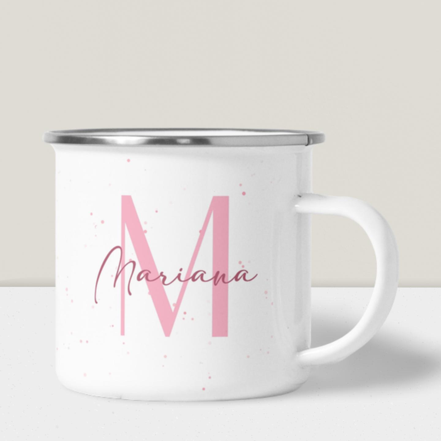 Caneca Branca de Esmalte Personalizada – Estilo Vintage e Durabilidade