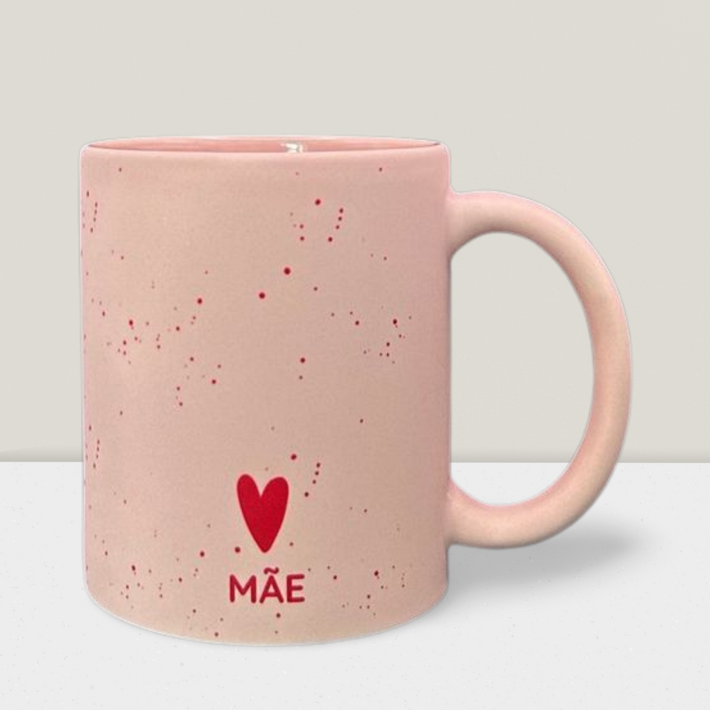 Caneca Personalizável "Coração Mãe" — Um presente cheio de significado
